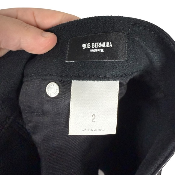 NWOT Express Super High Waisted Faux Leather 90s Bermuda Shorts Black Size 2 - Picture 14 of 14